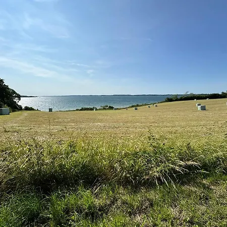 Tatil Evi Lille Hus - Familienfreundliches Strandhaus Mit Ofen Holnishof