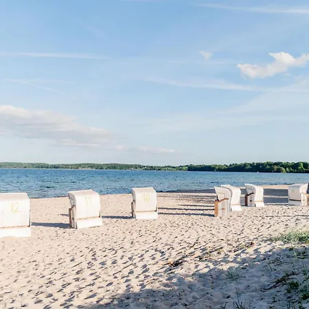 Lille Hus - Familienfreundliches Strandhaus Mit Ofen Holnishof